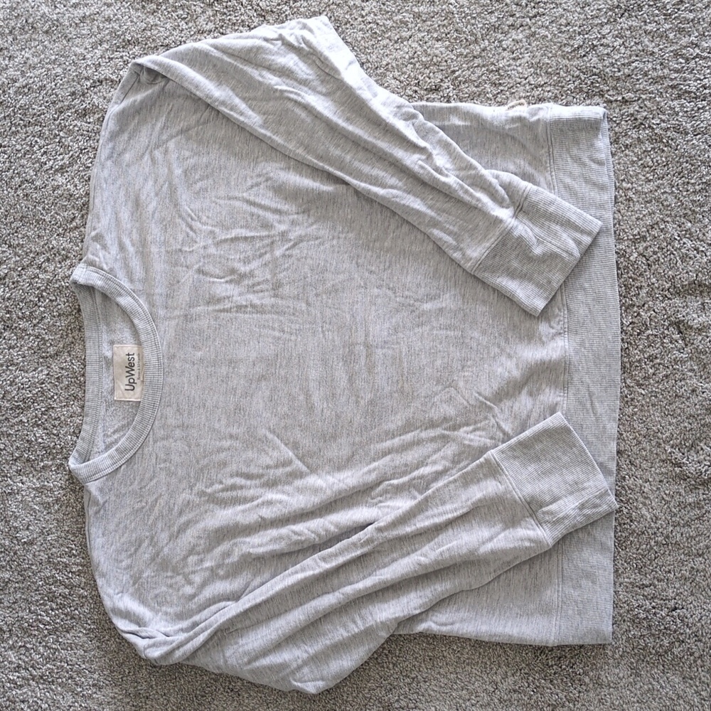 UpWest Light Heather Gray Cropped Sweatshirt Size Large
